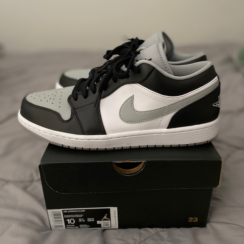 Air Jordan 1 Low Smoke Grey